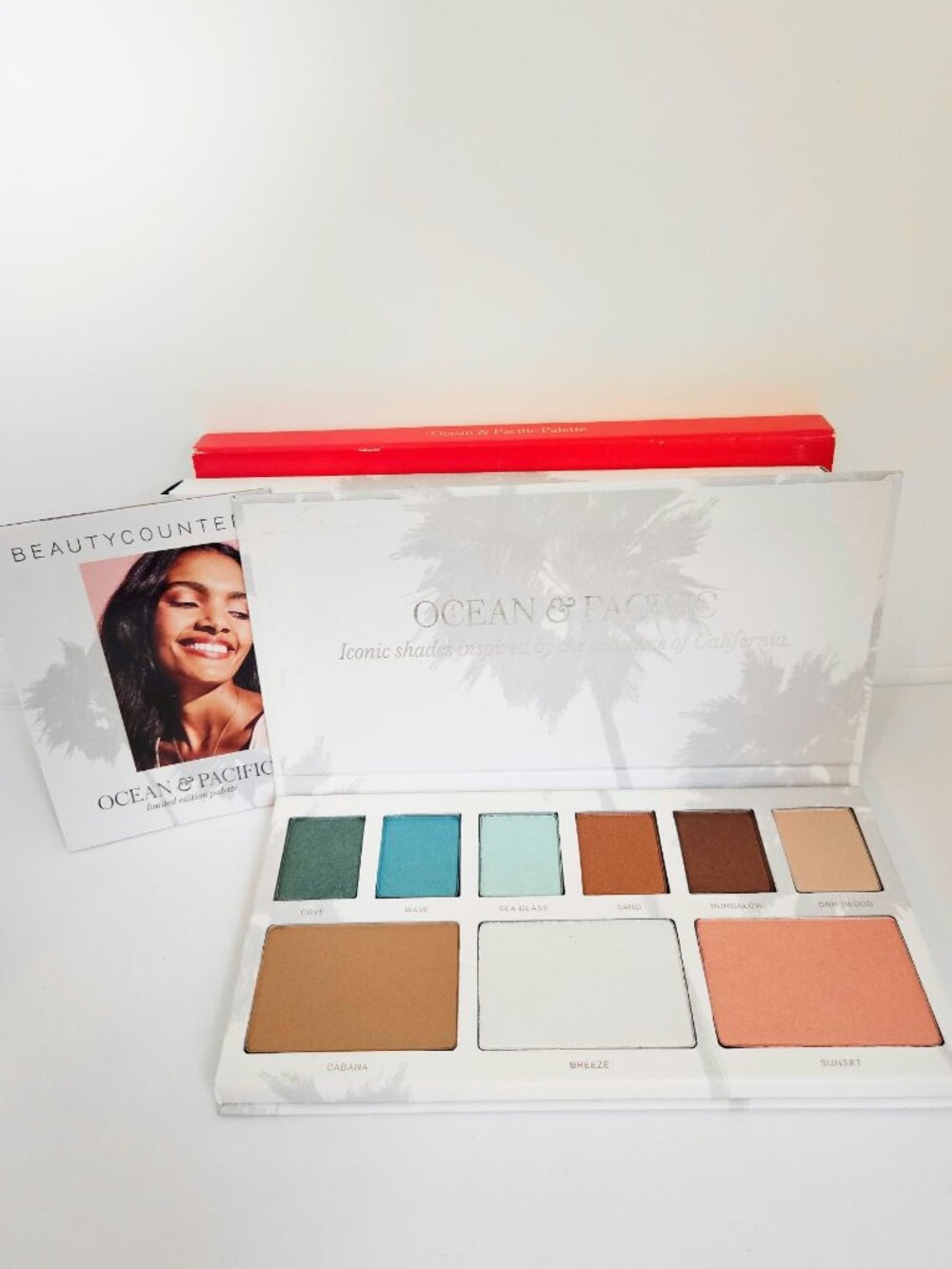 *Beautycounter* HTF: Ocean & Pacific Make-up Palette- NEW! - FAST SHIP! - RARE!!